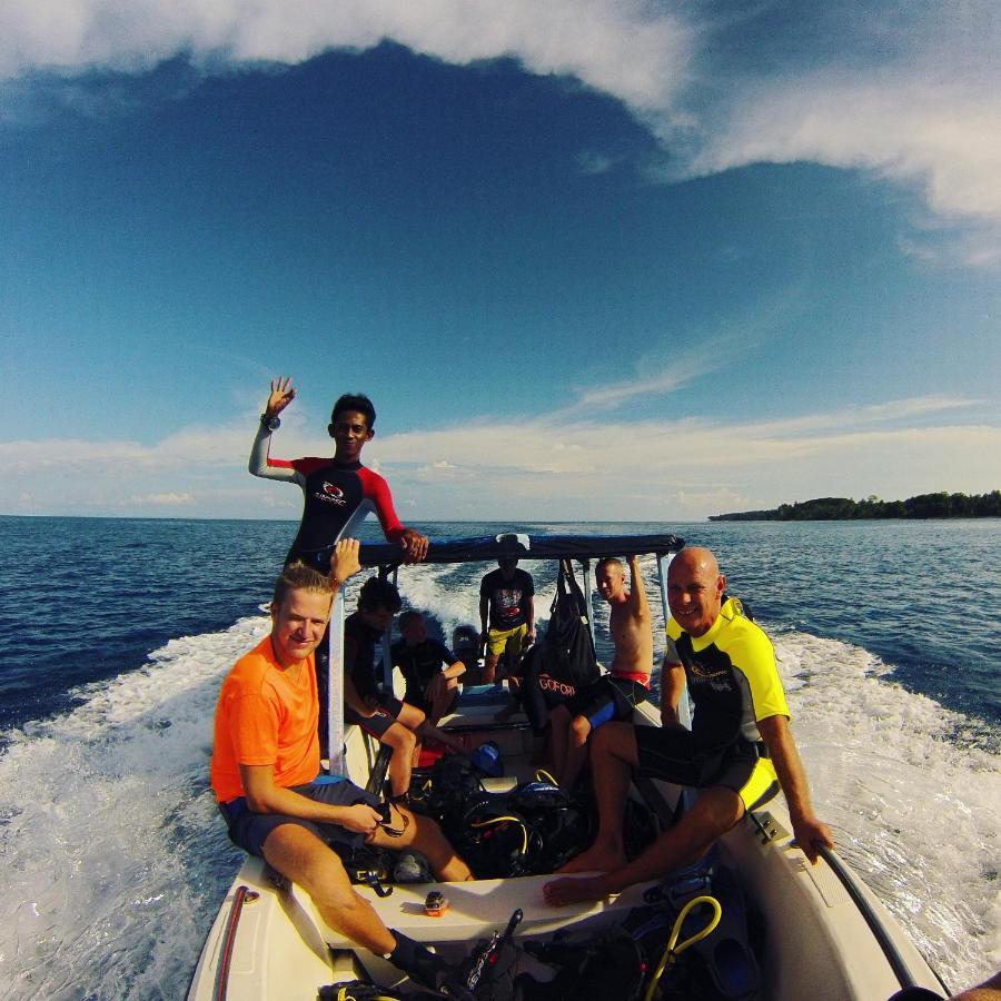 Pristine Paradise Dive Resort - Togean Islands, Una Una Pulau Unauna Eksteriør billede