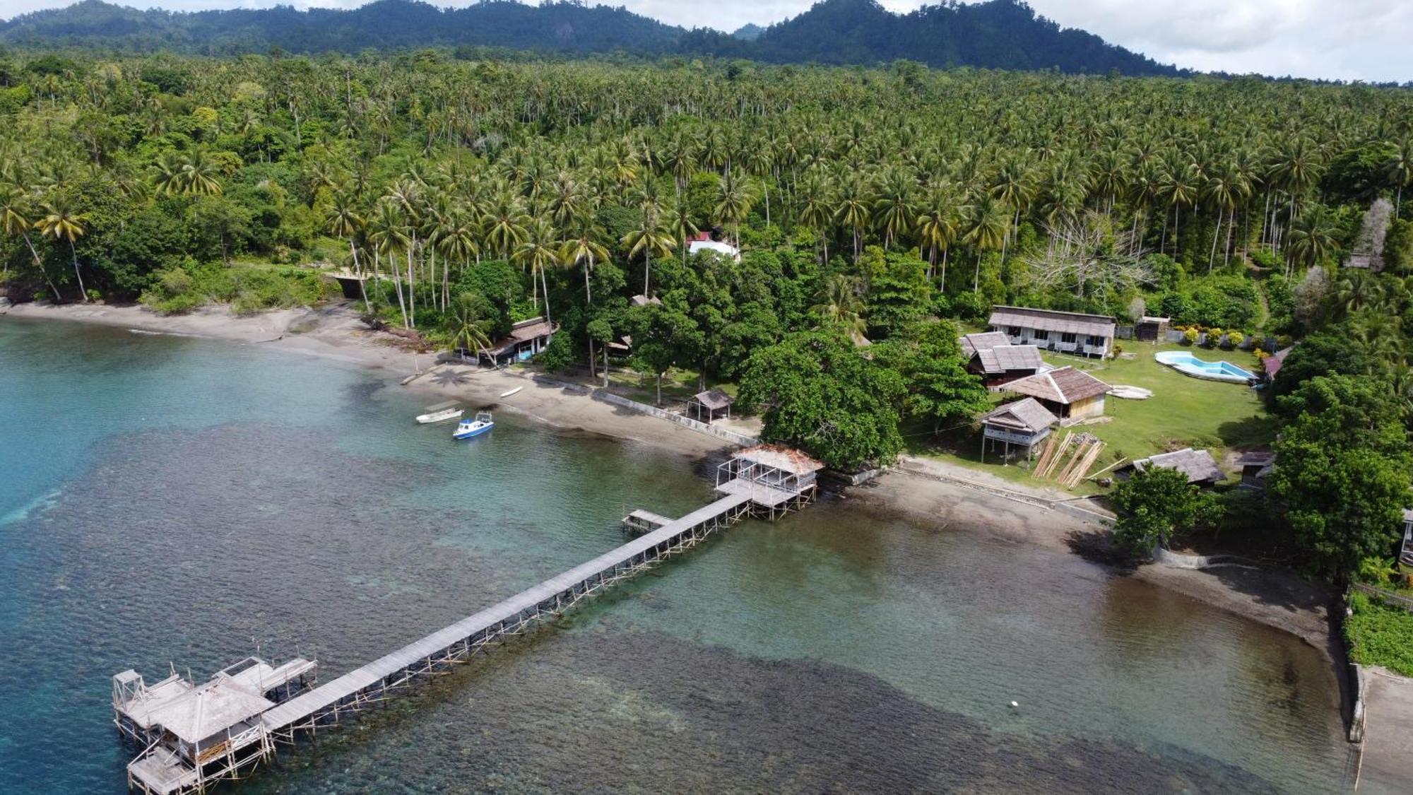 Pristine Paradise Dive Resort - Togean Islands, Una Una Pulau Unauna Eksteriør billede