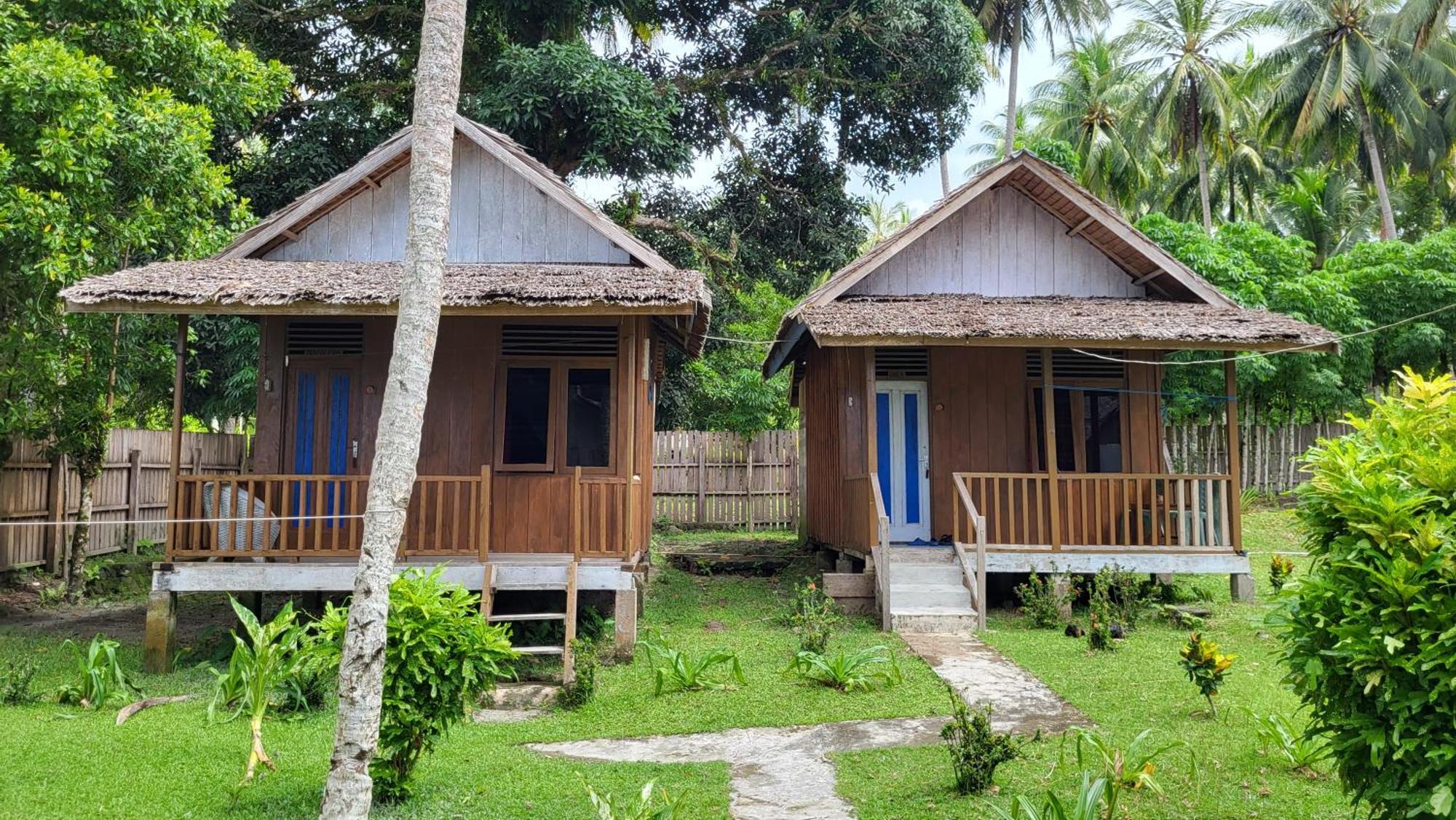 Pristine Paradise Dive Resort - Togean Islands, Una Una Pulau Unauna Eksteriør billede